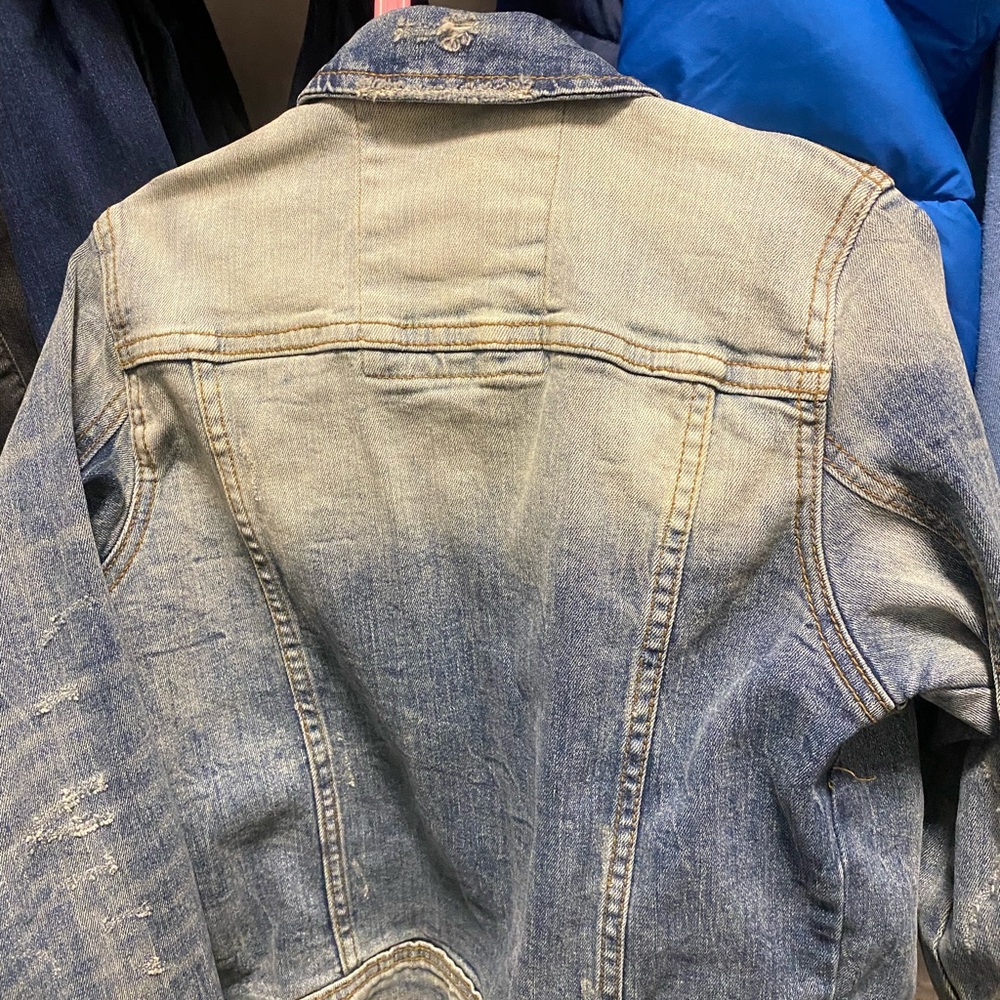 Jean jacket - Picture 3 of 3